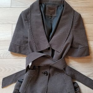 Pant suit with a jacket